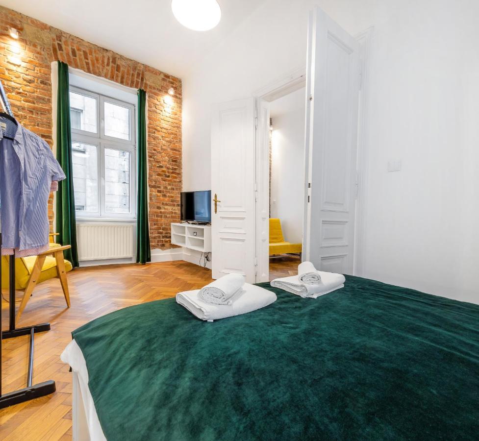 2Bcomfy - Nad Niprem Apartment บีเอสโก-เบียวา ภายนอก รูปภาพ